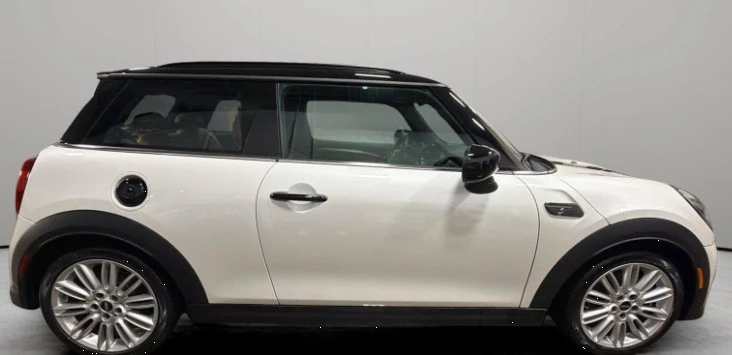 2023 Mini Mini Cooper S 3rd Gen - Image 9 of 12