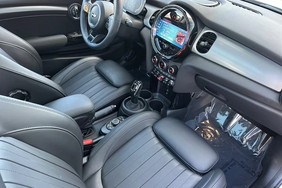 2023 Mini Mini Cooper S 3rd Gen - Image 13 of 20