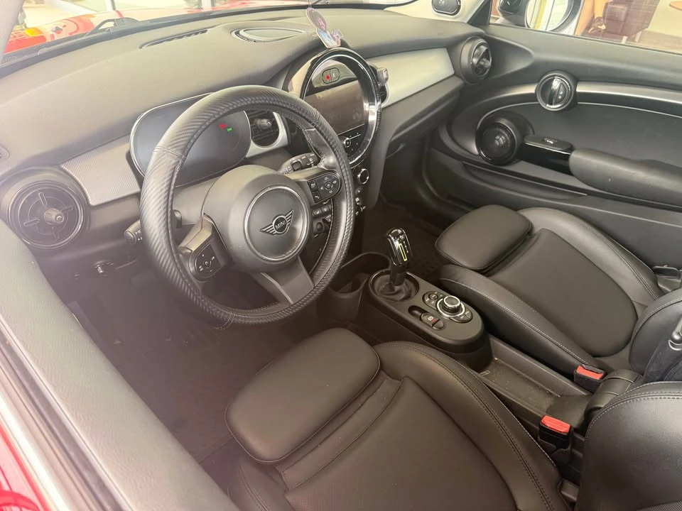 2023 Mini Mini 3rd Gen - Image 3 of 10