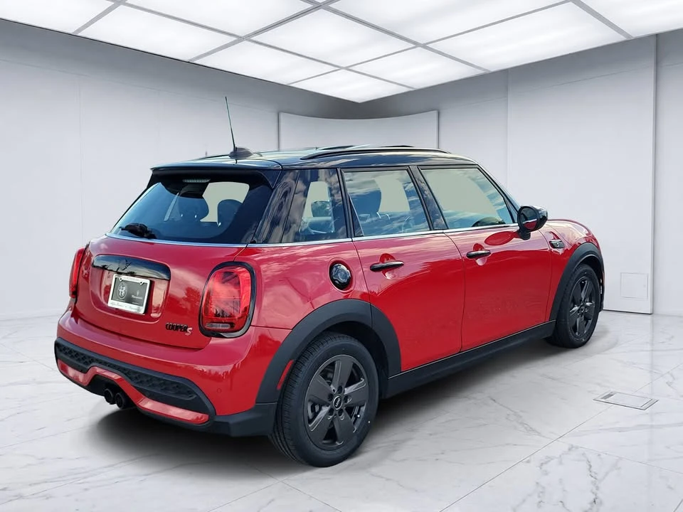 2023 Mini Mini Cooper S 3rd Gen - Image 5 of 20