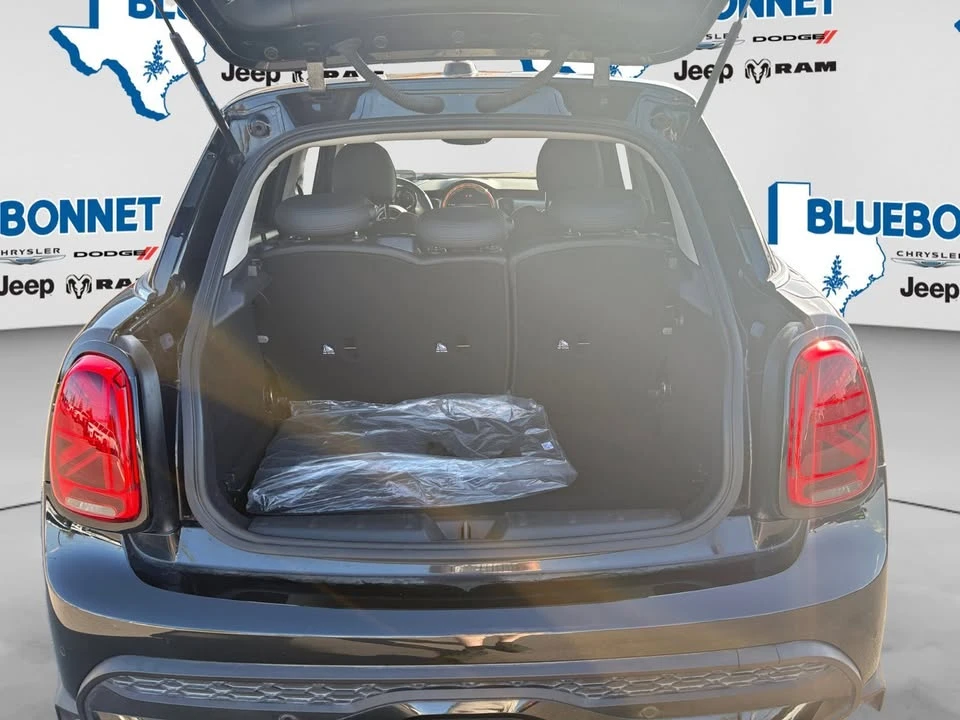 2023 Mini Mini Cooper S 3rd Gen - Image 11 of 13