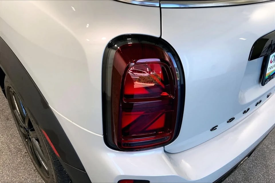 2023 Mini Mini John Cooper Works 3rd Gen - Image 18 of 19