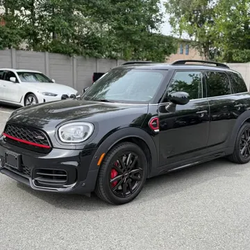 2023 MINI Cooper JCW Countryman