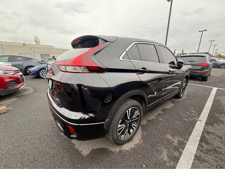 2023 Mitsubishi Eclipse Cross - Image 3 of 4