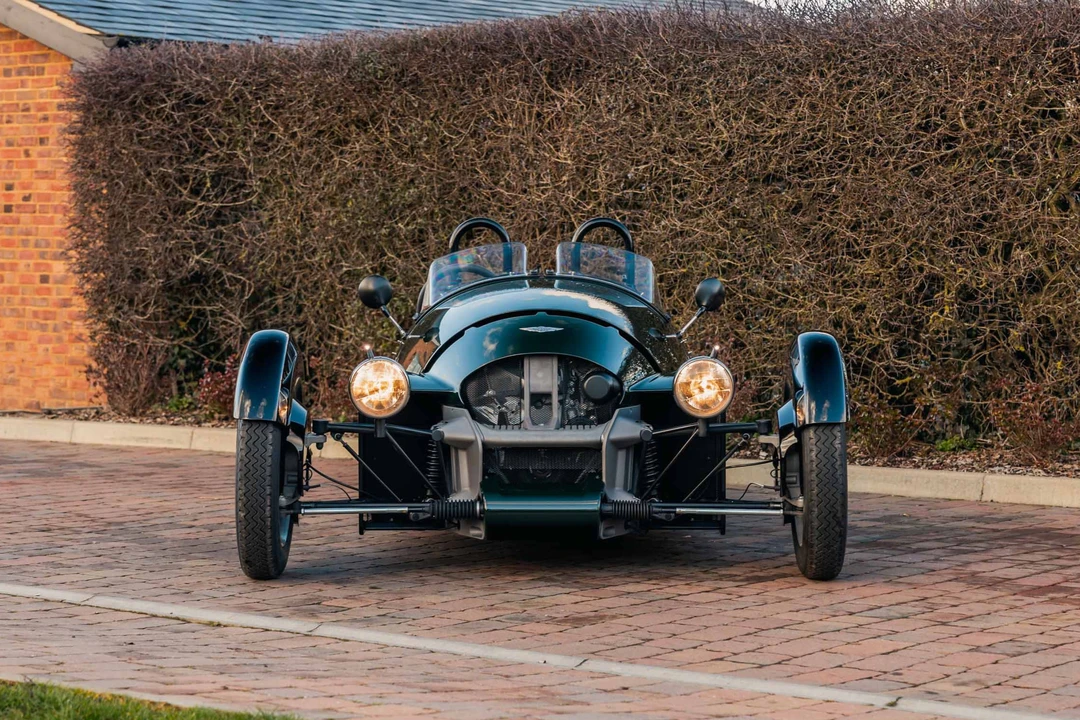 2023 Morgan Super 3 - Image 3 of 31