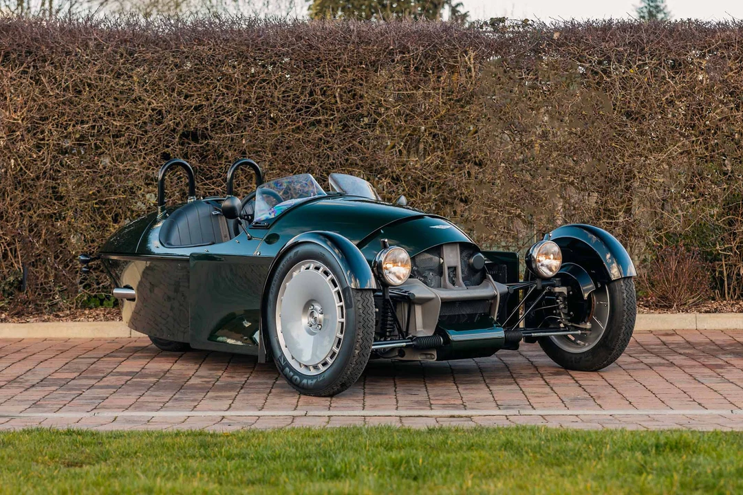 2023 Morgan Super 3 - Image 2 of 31