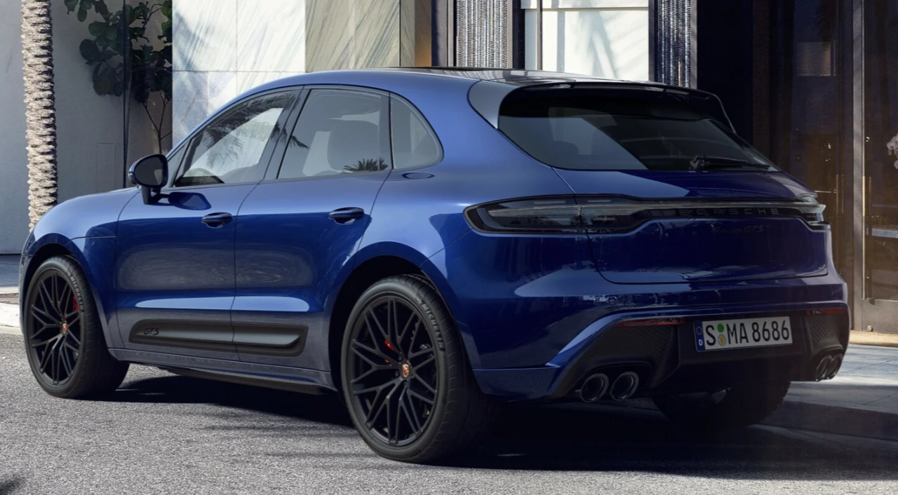 2023 Porsche Macan GTS - Image 2 of 7