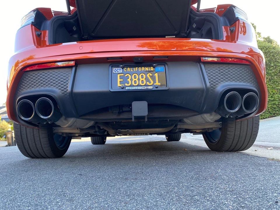 2023 Porsche Macan GTS - Image 10 of 17