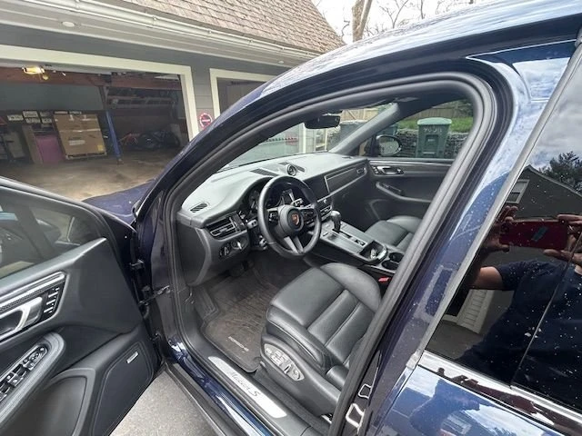 2023 Porsche Macan S - Image 2 of 5
