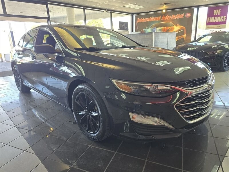 2023 Chevrolet Malibu - Image 3 of 4