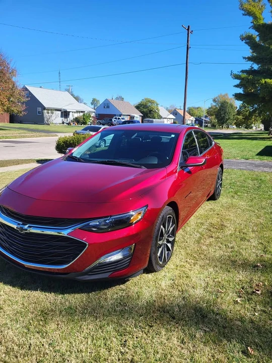 2023 Chevrolet Malibu - Image 2 of 8