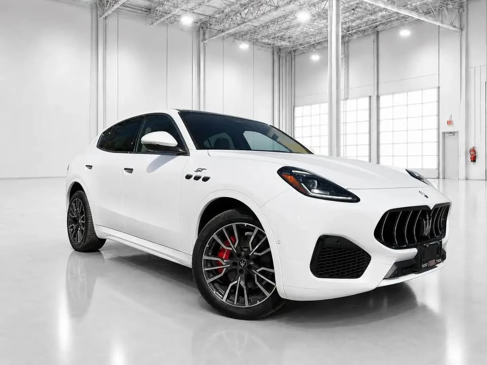 2023 Maserati Grecale - Image 2 of 20