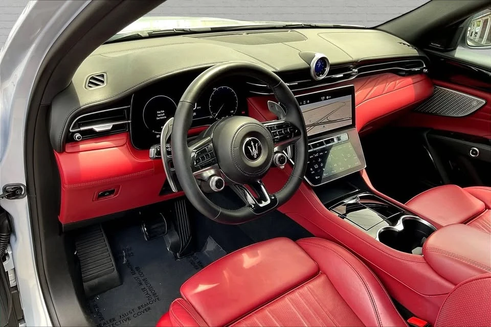 2023 Maserati Grecale - Image 8 of 20
