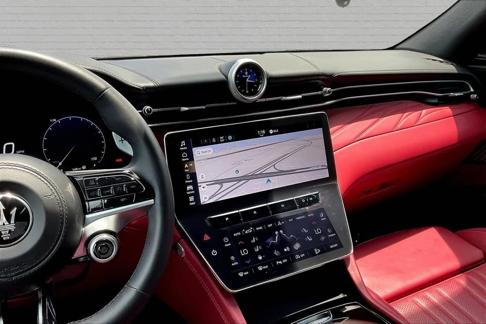 2023 Maserati Grecale - Image 15 of 20