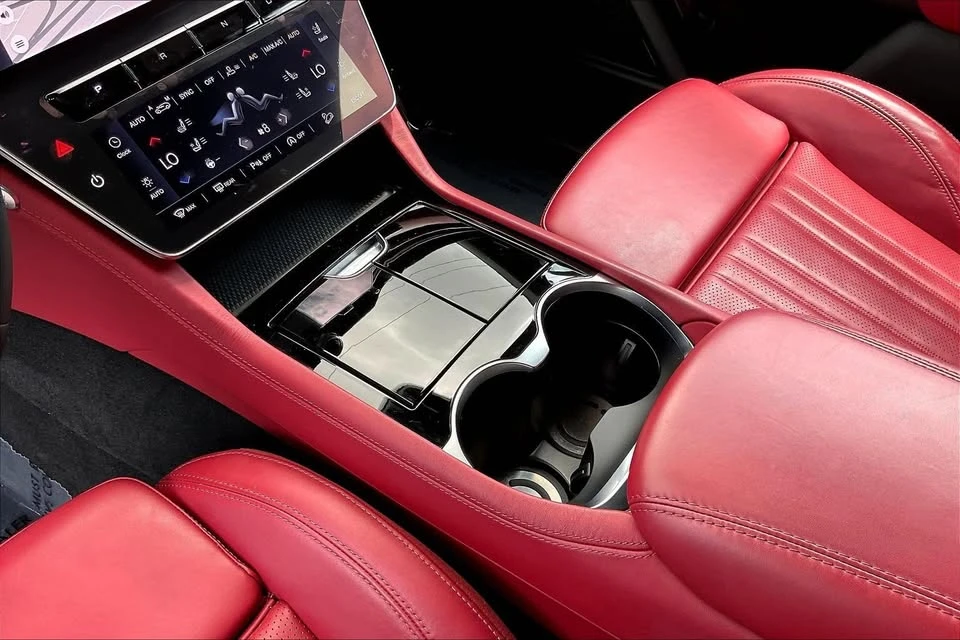 2023 Maserati Grecale - Image 14 of 20