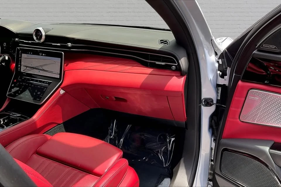 2023 Maserati Grecale - Image 9 of 20