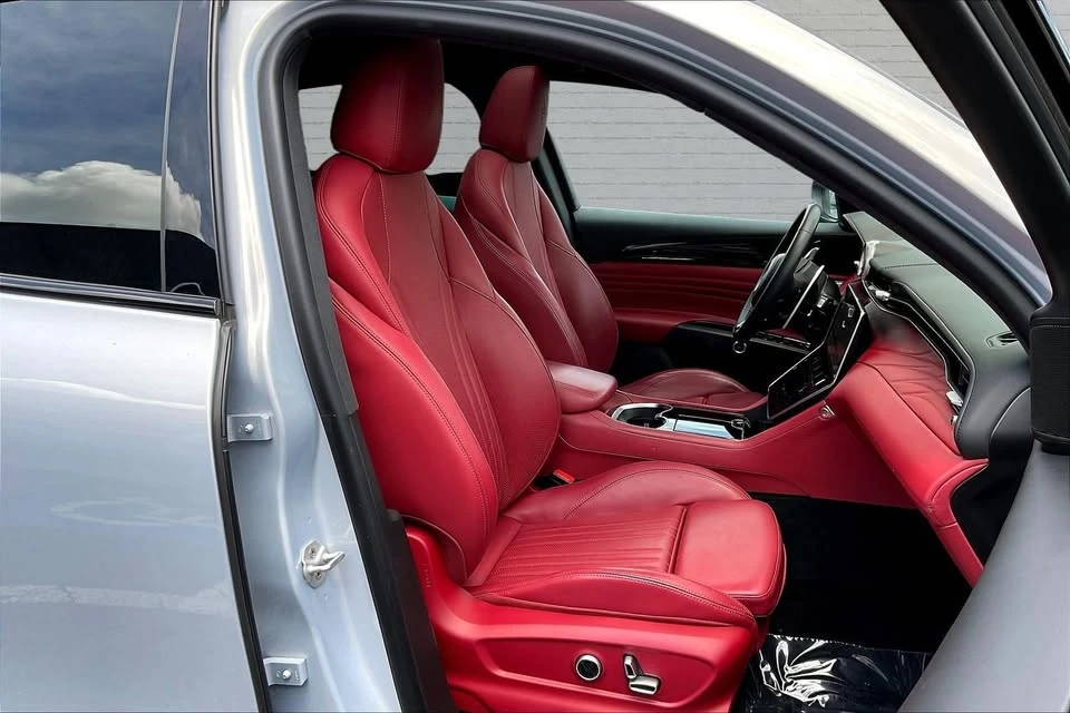 2023 Maserati Grecale - Image 10 of 20
