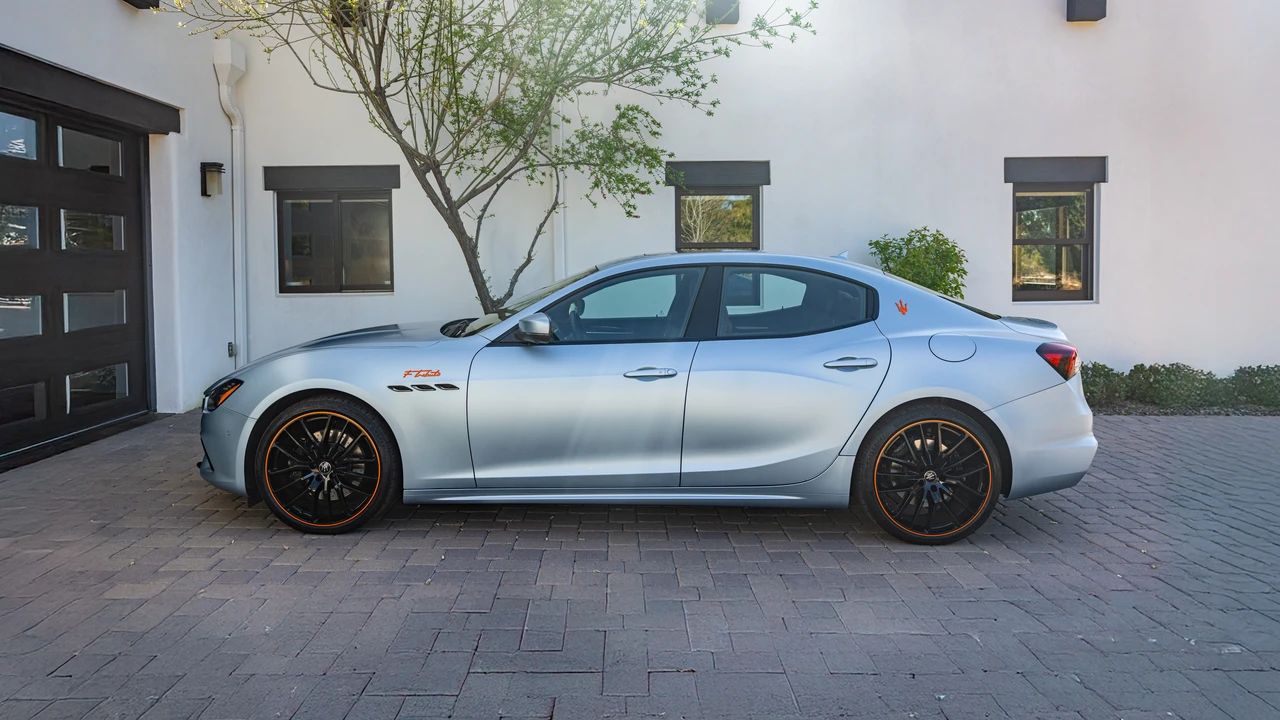 2023 Maserati Ghibli 3rd Gen - Image 5 of 31