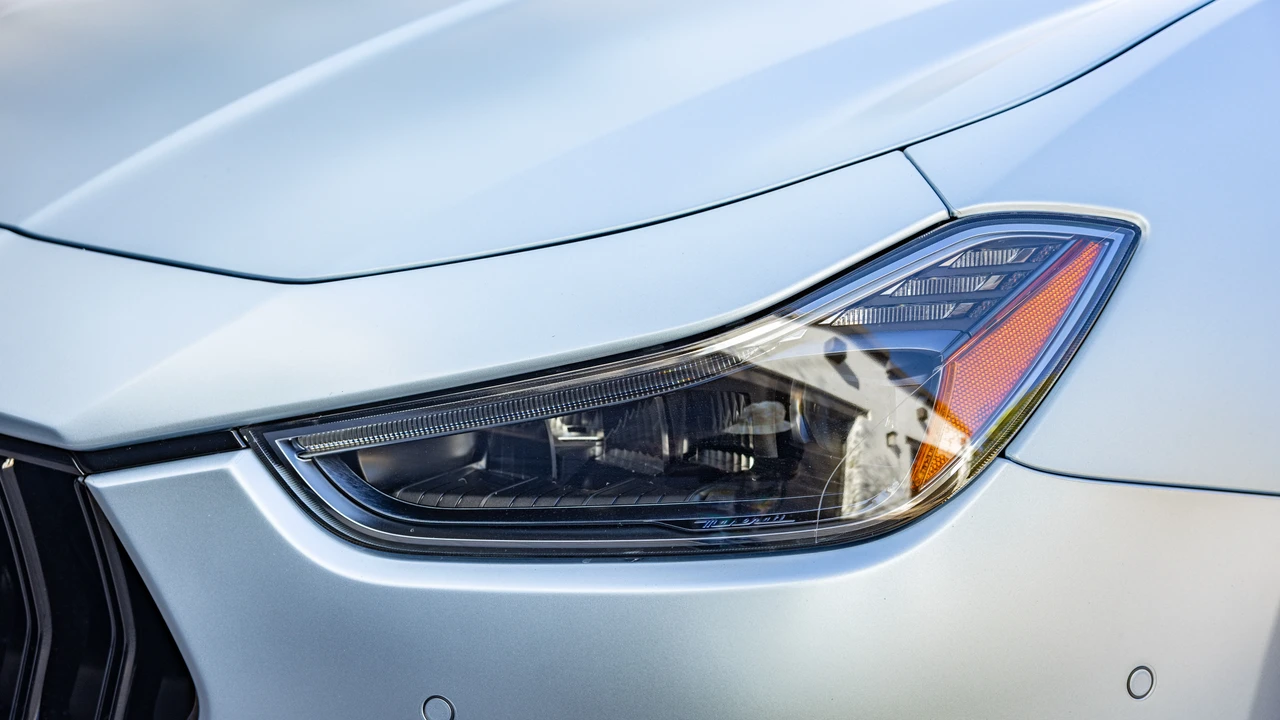 2023 Maserati Ghibli 3rd Gen - Image 11 of 31