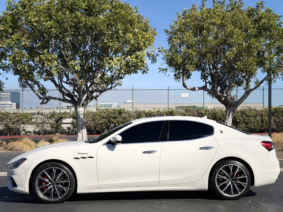 2023 Maserati Ghibli 3rd Gen - Image 6 of 22
