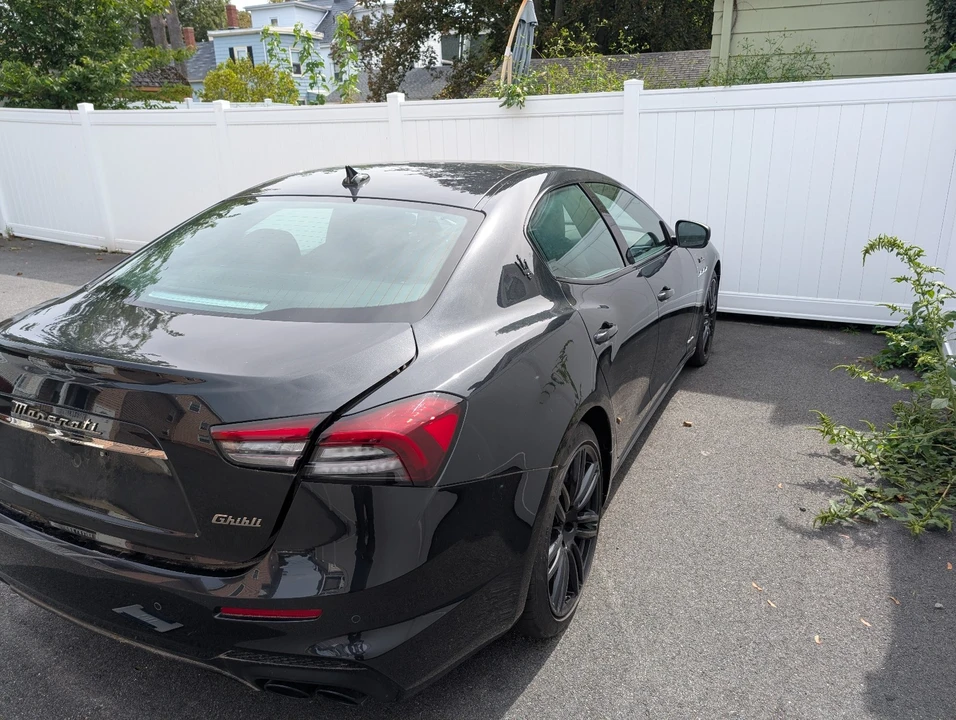 2023 Maserati Ghibli 3rd Gen - Image 4 of 11