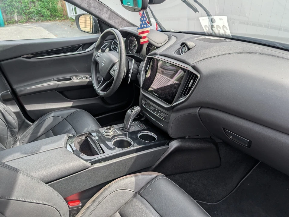 2023 Maserati Ghibli 3rd Gen - Image 10 of 11