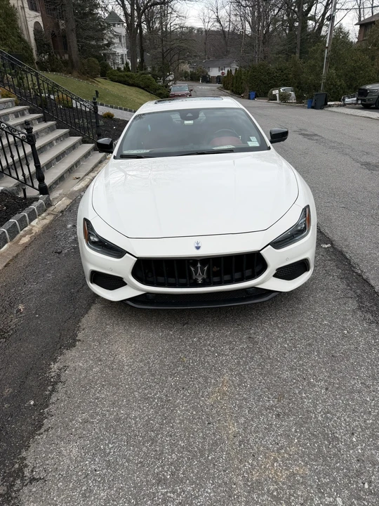 2023 Maserati Ghibli 3rd Gen - Image 17 of 19