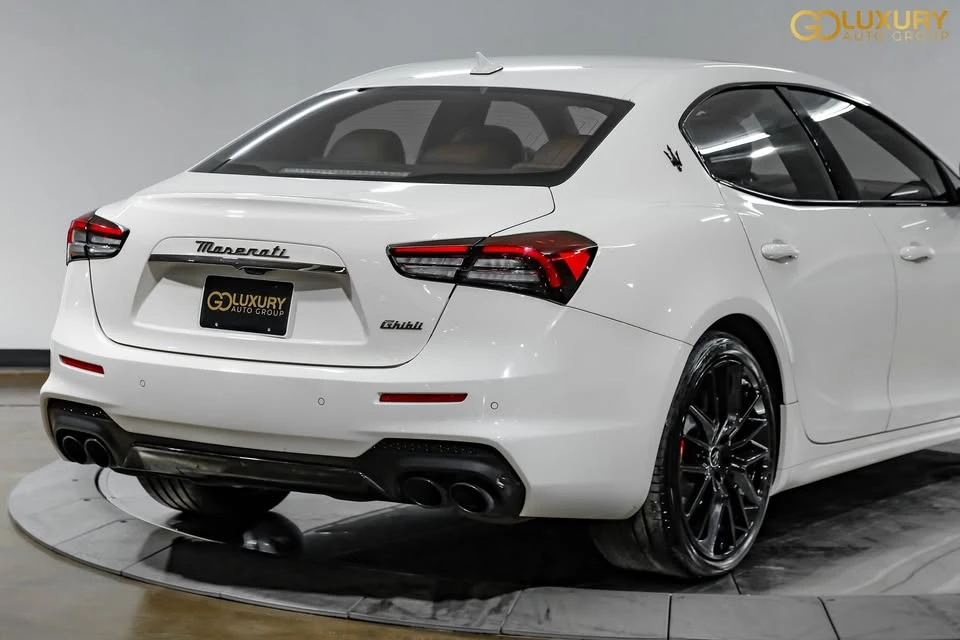2023 Maserati Ghibli 3rd Gen - Image 4 of 20
