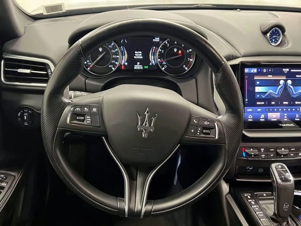 2023 Maserati Ghibli 3rd Gen - Image 10 of 20
