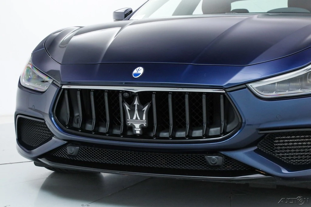 2023 Maserati Ghibli 3rd Gen - Image 10 of 21