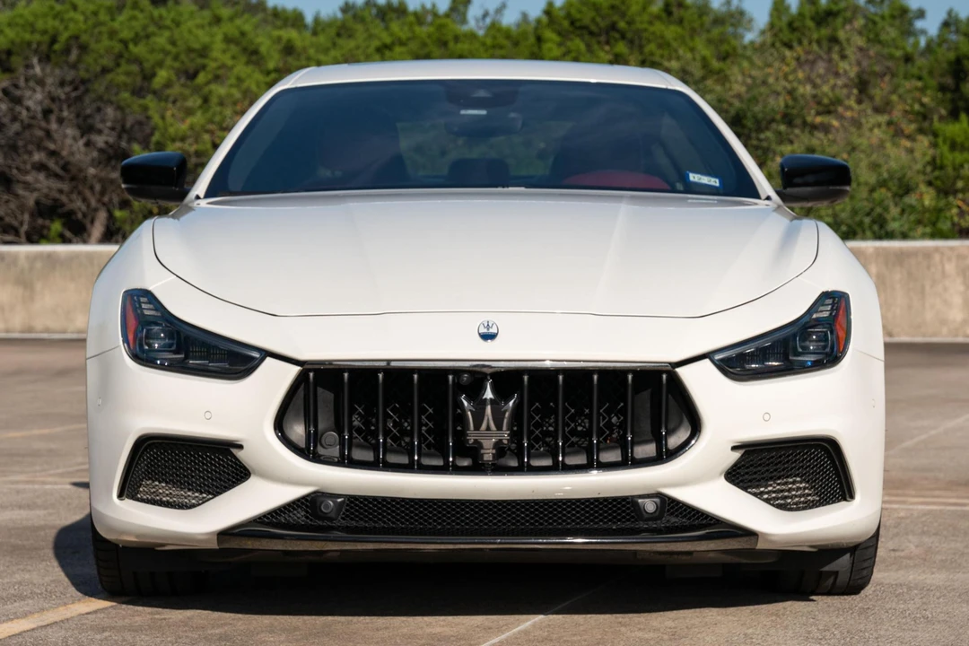 2023 Maserati Ghibli 3rd Gen - Image 2 of 31