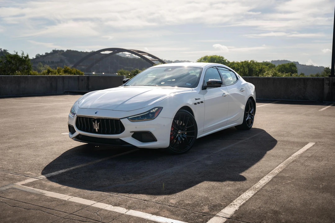 2023 Maserati Ghibli 3rd Gen - Image 8 of 31