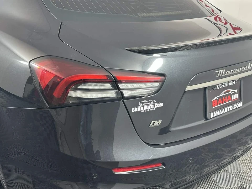 2023 Maserati Ghibli 3rd Gen - Image 16 of 21