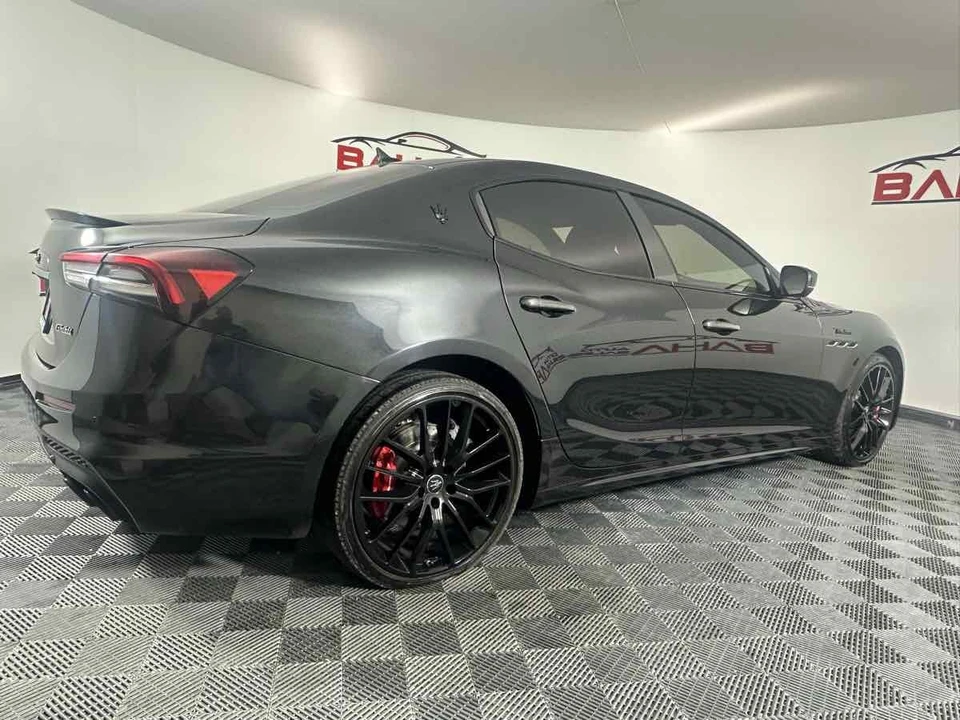 2023 Maserati Ghibli 3rd Gen - Image 9 of 21