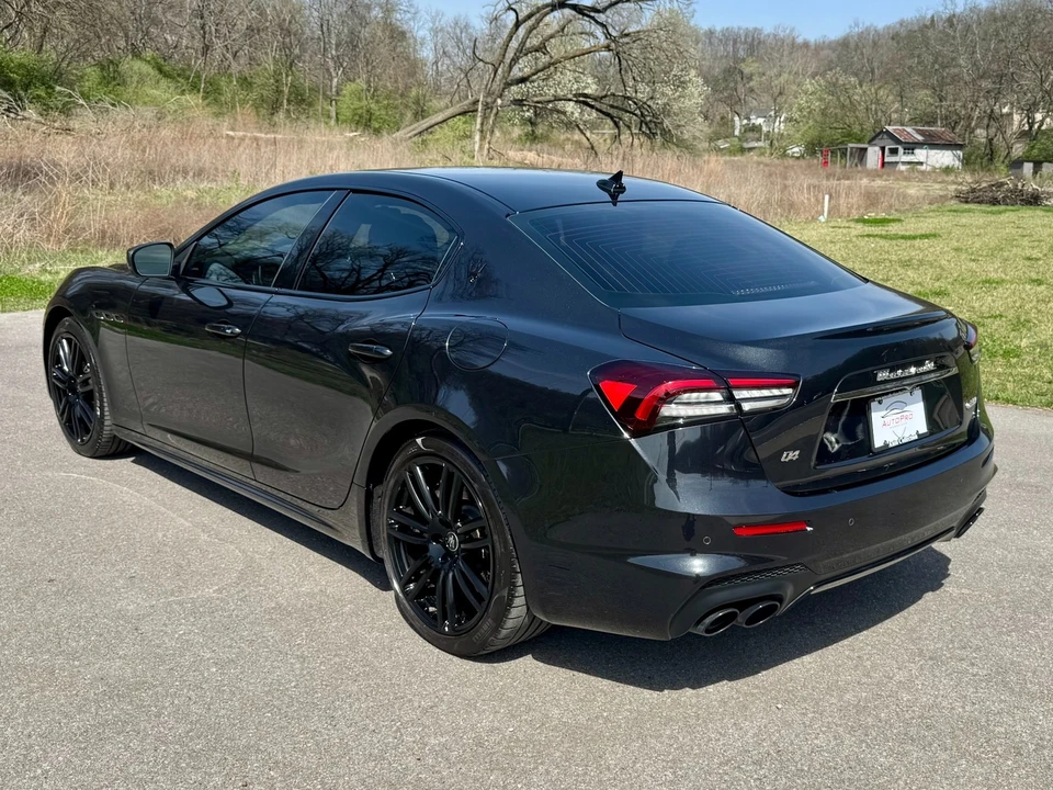 2023 Maserati Ghibli 3rd Gen - Image 3 of 21