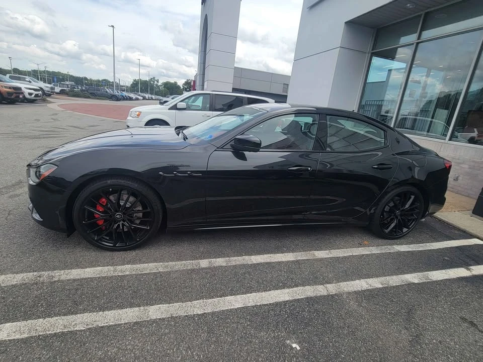 2023 Maserati Ghibli 3rd Gen - Image 3 of 8