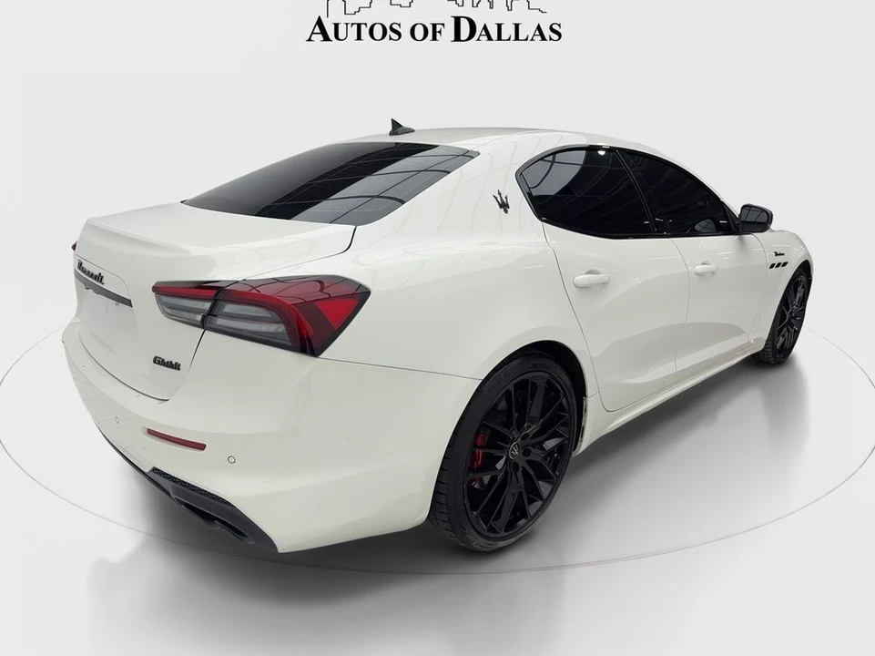 2023 Maserati Ghibli 3rd Gen - Image 10 of 31