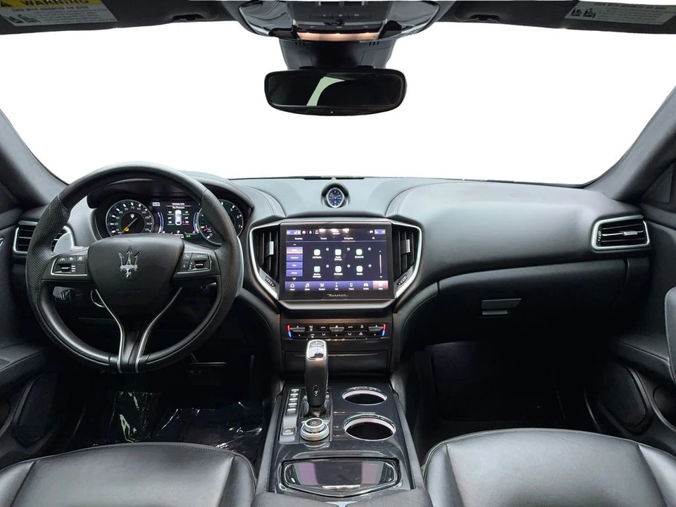 2023 Maserati Ghibli 3rd Gen - Image 17 of 31