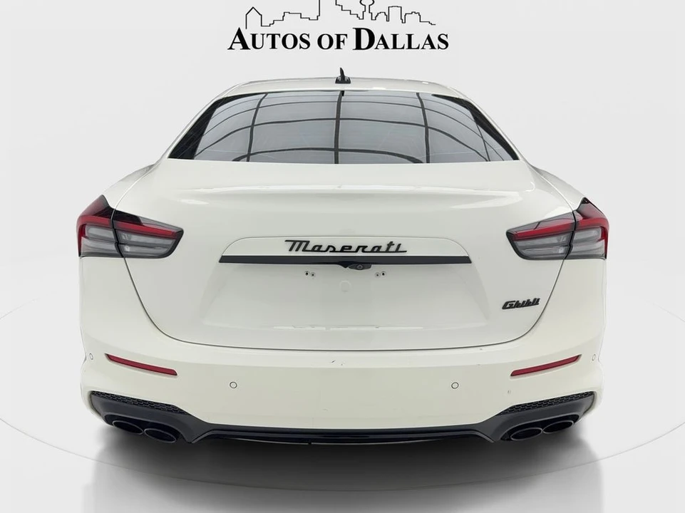 2023 Maserati Ghibli 3rd Gen - Image 11 of 31
