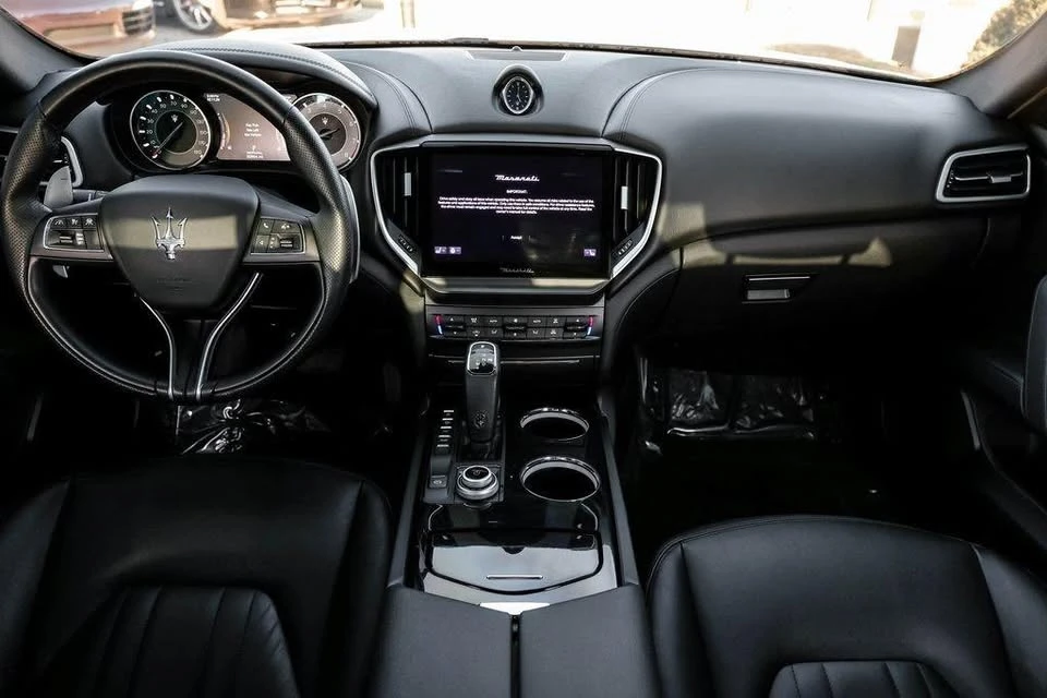 2023 Maserati Ghibli 3rd Gen - Image 11 of 20
