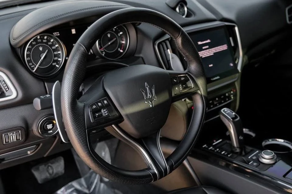 2023 Maserati Ghibli 3rd Gen - Image 14 of 20