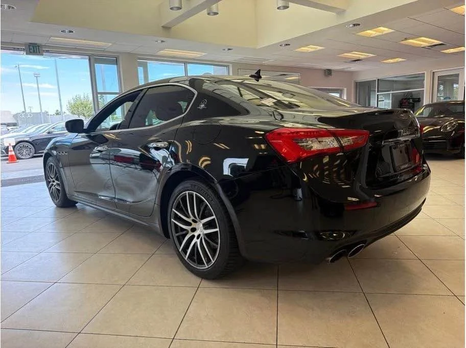2023 Maserati Ghibli 3rd Gen - Image 5 of 19