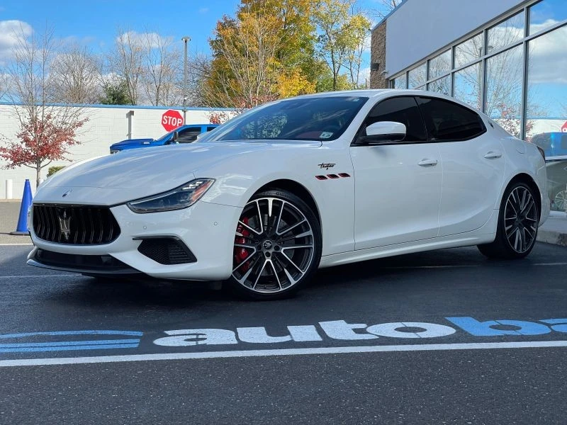 2023 Maserati Ghibli 3rd Gen - Image 8 of 12