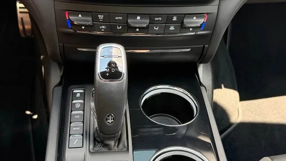 2023 Maserati Ghibli 3rd Gen - Image 9 of 15