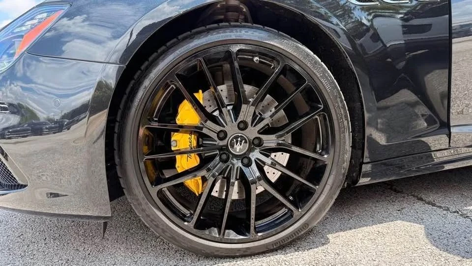2023 Maserati Ghibli 3rd Gen - Image 14 of 15