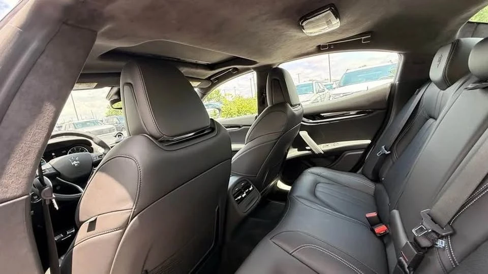 2023 Maserati Ghibli 3rd Gen - Image 13 of 15