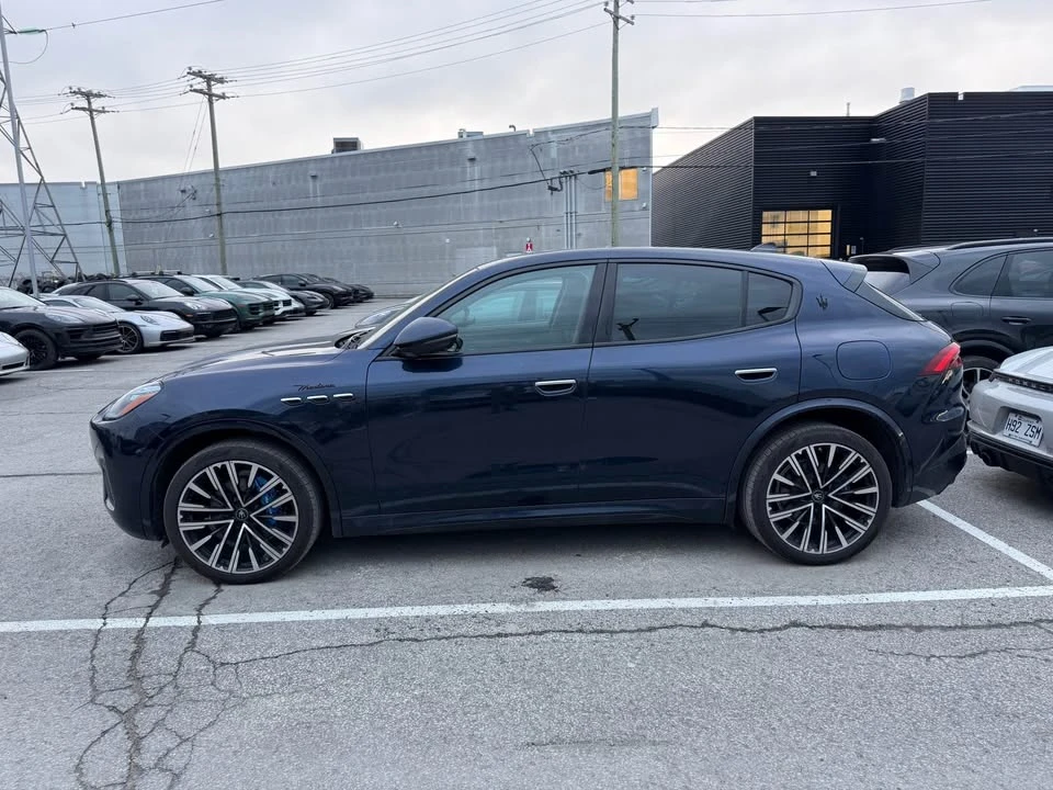 2023 Maserati Grecale - Image 3 of 12