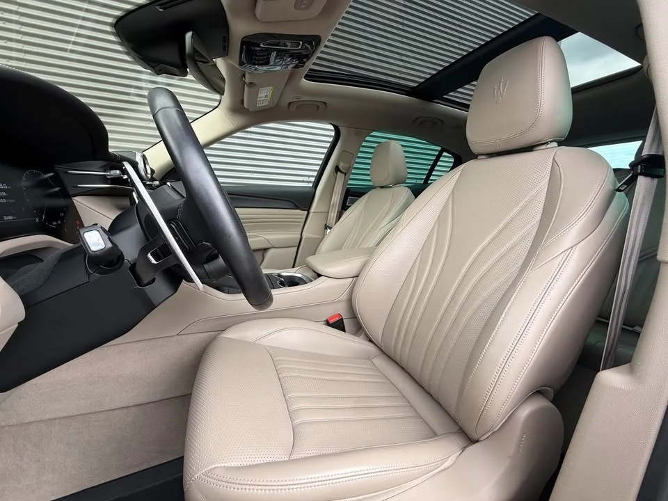 2023 Maserati Grecale - Image 8 of 14