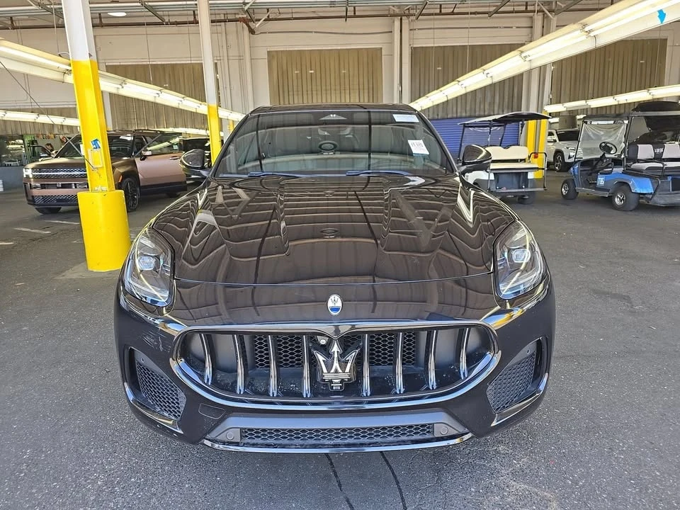 2023 Maserati Grecale - Image 8 of 11