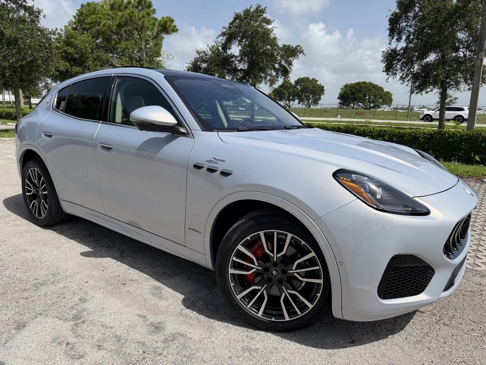 2023 Maserati Grecale - Image 19 of 31